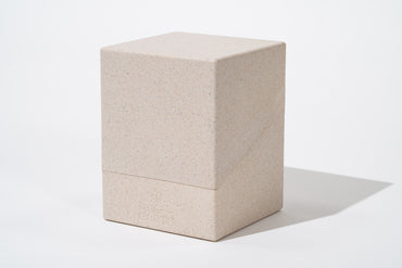 Ultimate Guard - Return to Earth: Boulder 100+ Standard Size - Natural